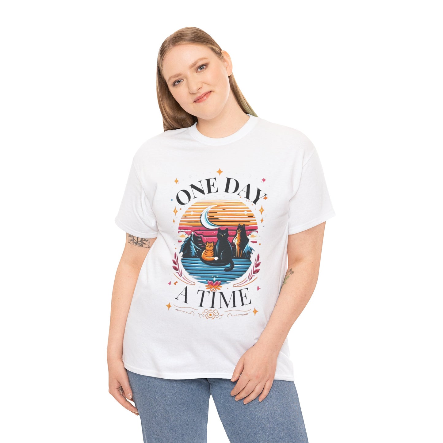 Unisex Mountain Cat Imperium  Tee